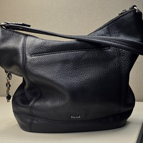 The Sak Sequoia Leather Hobo Shoulder Bag Black with Charms Retail $199 - Picture 3 of 16